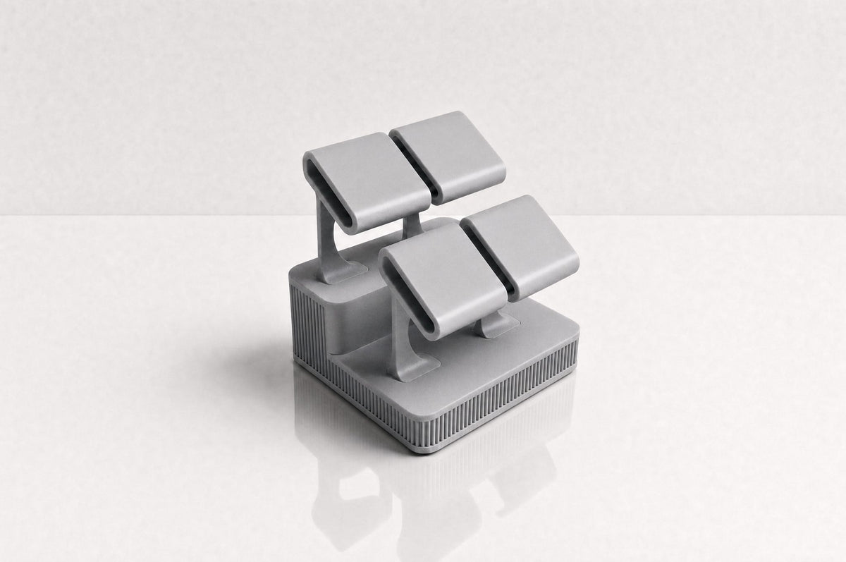 TatraHold Quatro in Stone, mineral grey, soft daylight
